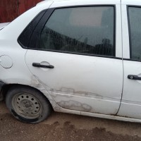 Задняя правая дверь