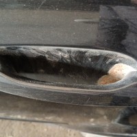 Задняя левая дверь