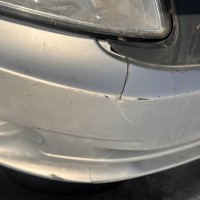 Передний бампер