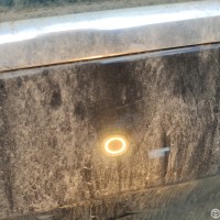 Передняя левая дверь