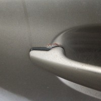 Передняя левая дверь