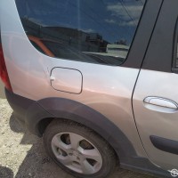 Заднее правое крыло