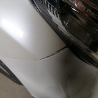 Передний бампер