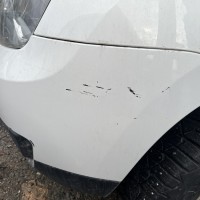 Передний бампер