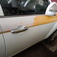 Передняя правая дверь