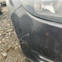 Передний бампер