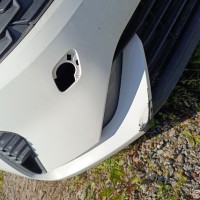 Передний бампер