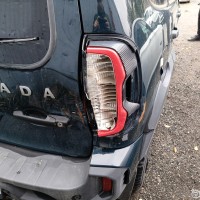 Правый задний фонарь