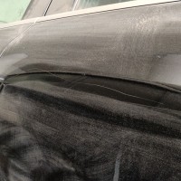 Задняя левая дверь