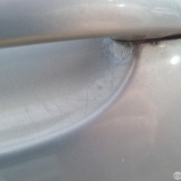 Передняя левая дверь