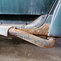 Левый порог