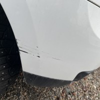 Передний бампер