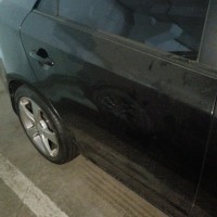 Задняя правая дверь