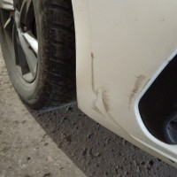 Передний бампер