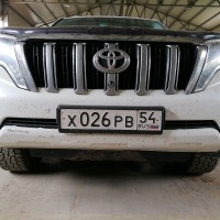 Передний бампер