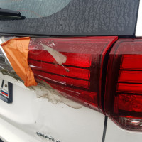 Правый задний фонарь