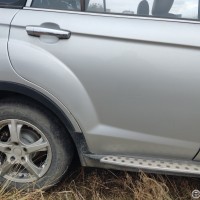 Задняя правая дверь