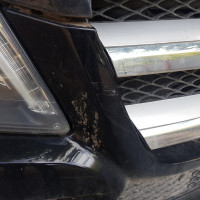 Передний бампер