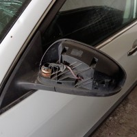 Левое дверное зеркало