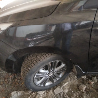 Переднее левое крыло