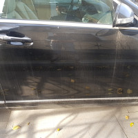 Передняя правая дверь