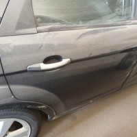 Задняя правая дверь