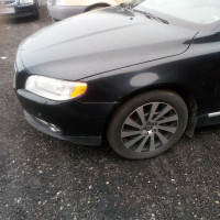 Переднее левое крыло