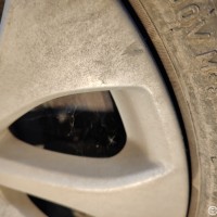 Заднее левое колесо