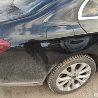 Заднее правое крыло