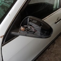 Левое дверное зеркало