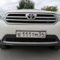 Передний бампер