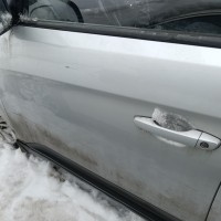 Передняя левая дверь