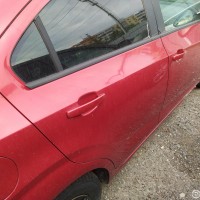 Задняя правая дверь