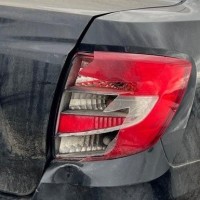 Правый задний фонарь