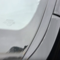 Переднее левое крыло