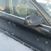 Передняя правая дверь