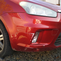 Передний бампер