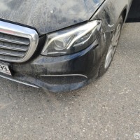 Передний бампер