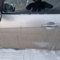 Передняя левая дверь