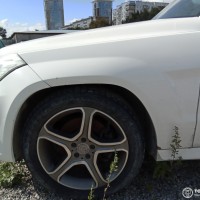 Переднее левое крыло