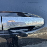 Задняя правая дверь