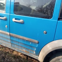 Задняя левая дверь