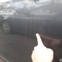 Передняя левая дверь