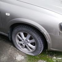 Переднее правое крыло