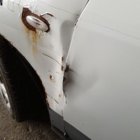 Передняя левая дверь