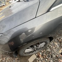 Переднее левое крыло