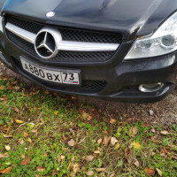 Передний бампер