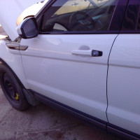 Передняя левая дверь