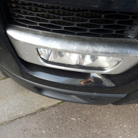 Передний бампер