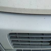 Передний бампер